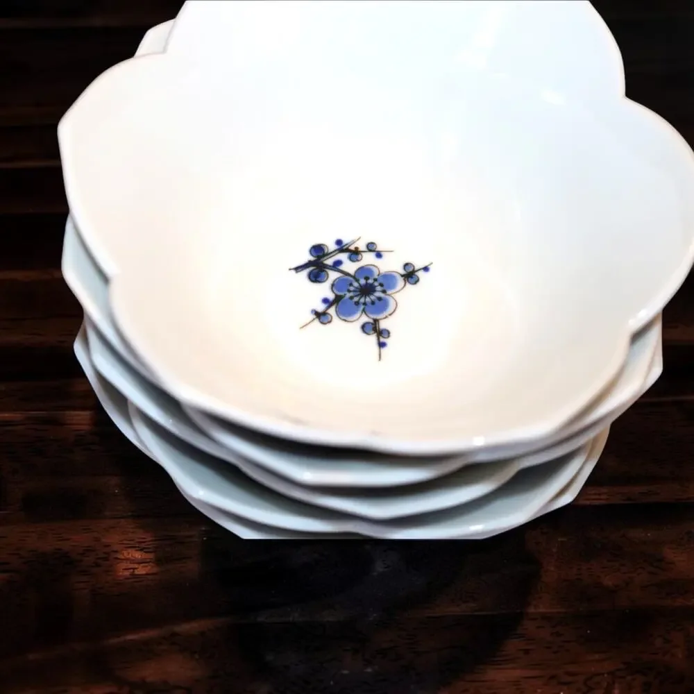Set of 5 Blue White Porcelain Rice Bowls Floral Bamboo Geometric Scalloped Edge